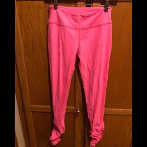 Beyond Yoga scrunched ankle leggings